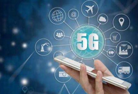 5G賦能加速 重塑信息技術(shù)、大數(shù)據(jù)與人工智能的互聯(lián)網(wǎng)信息服務(wù)新生態(tài)